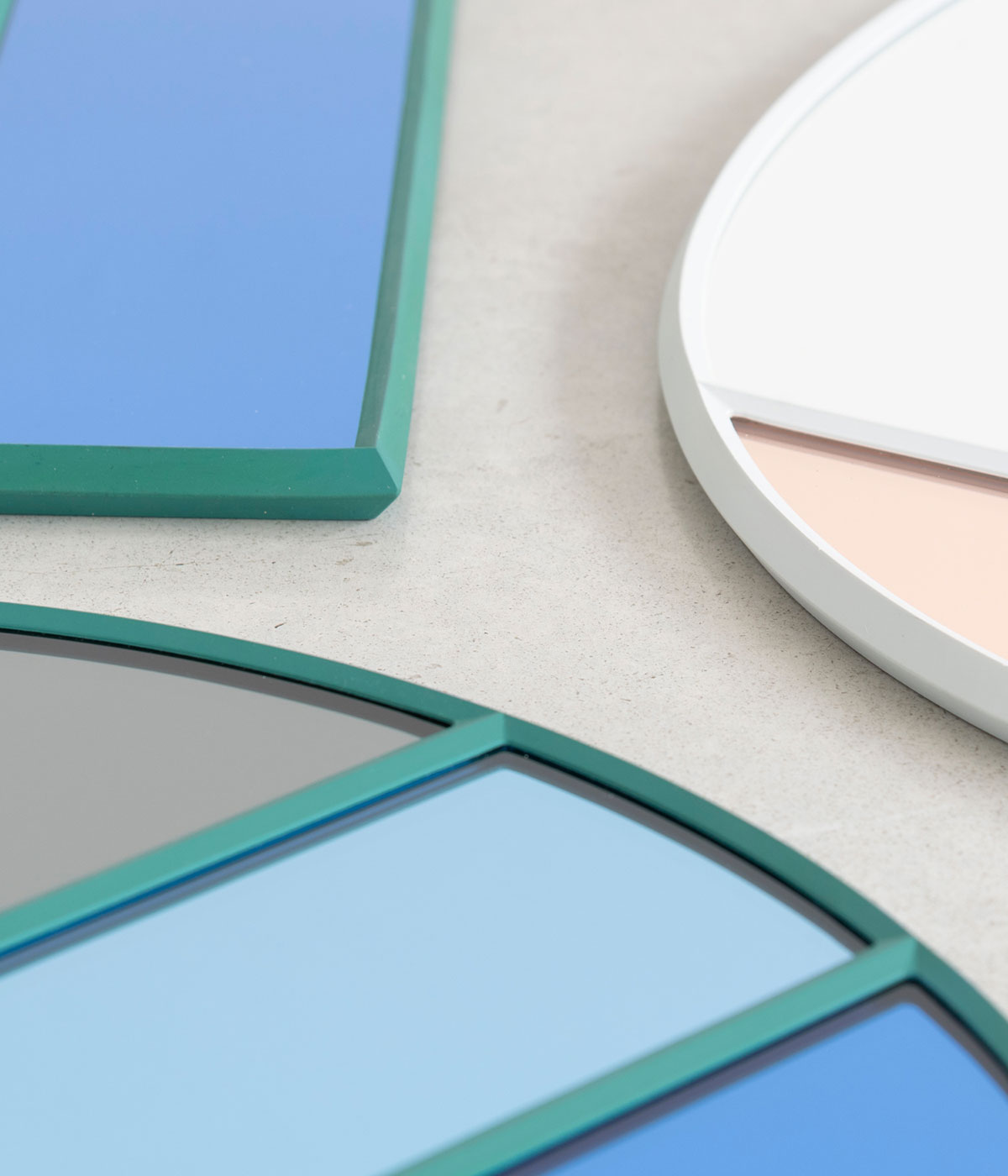 Vitrail Mirror